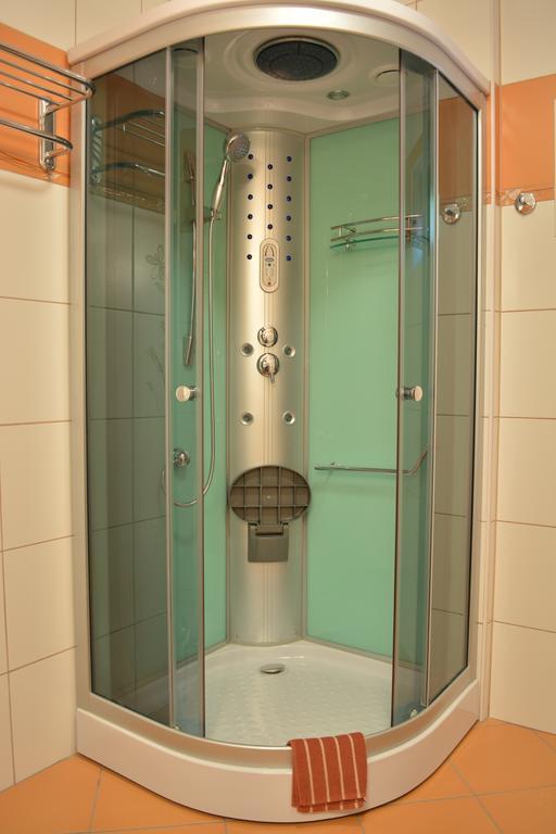 Penzion Farma Dvorec Radnice Quarto foto