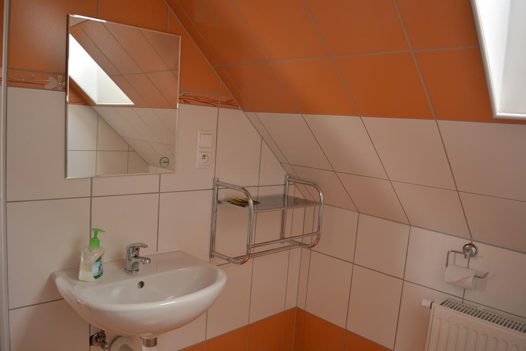 Penzion Farma Dvorec Radnice Quarto foto